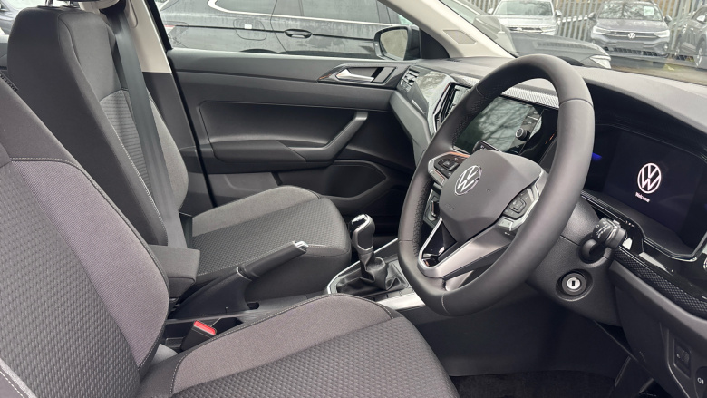 Volkswagen Polo 1.0 Life 5dr Petrol Hatchback